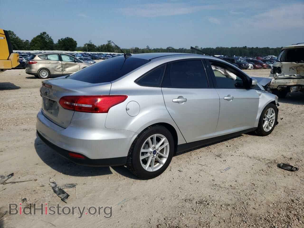 2018 FORD FOCUS - VIN: 1FADP3F24JL279904 - Фото 3