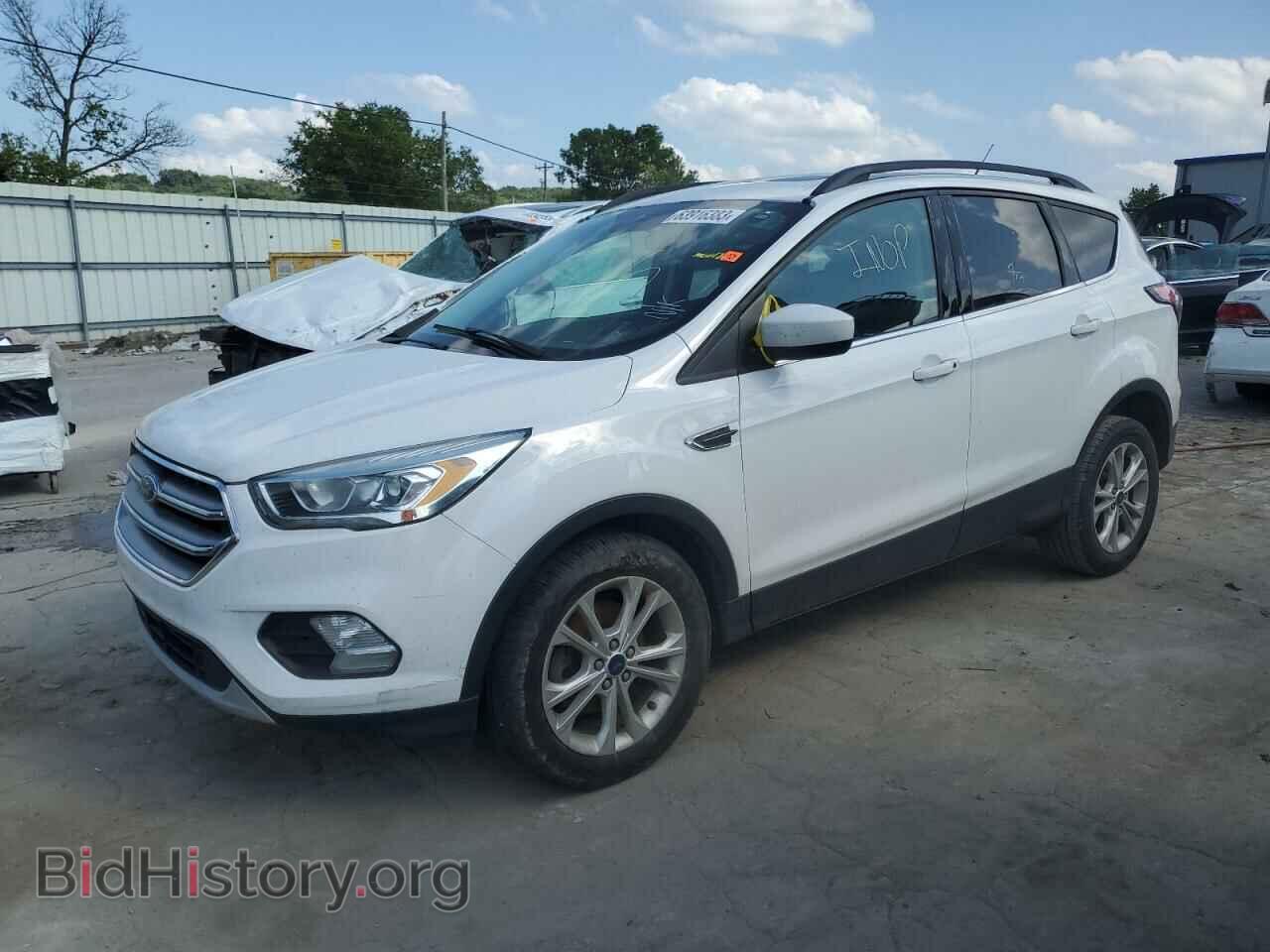 Фотография 1FMCU0GD9HUB67077 - FORD ESCAPE 2017