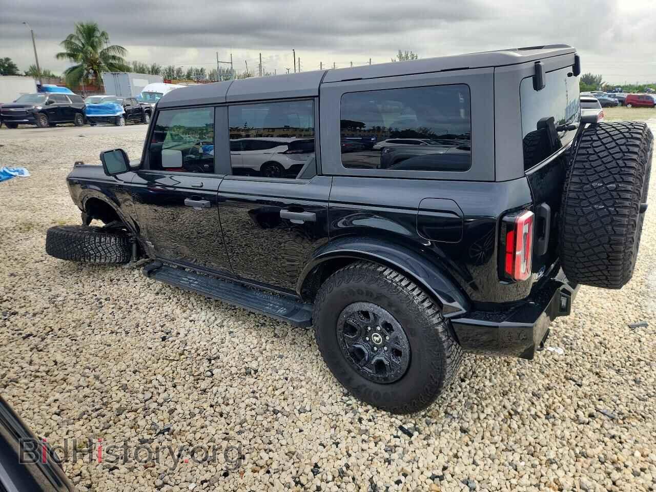 2023 FORD BRONCO - VIN: 1FMEE5DP7PLB43334 - Photo 2