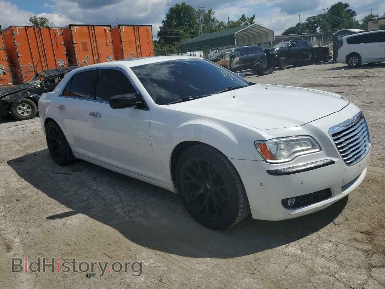 2011 CHRYSLER 300 - VIN: 2C3CA6CT5BH596051 - Фото 4
