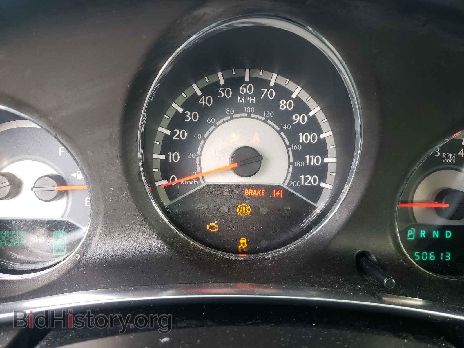 2011 CHRYSLER 200 - VIN: 1C3BC1FB2BN607901 - Фото 8