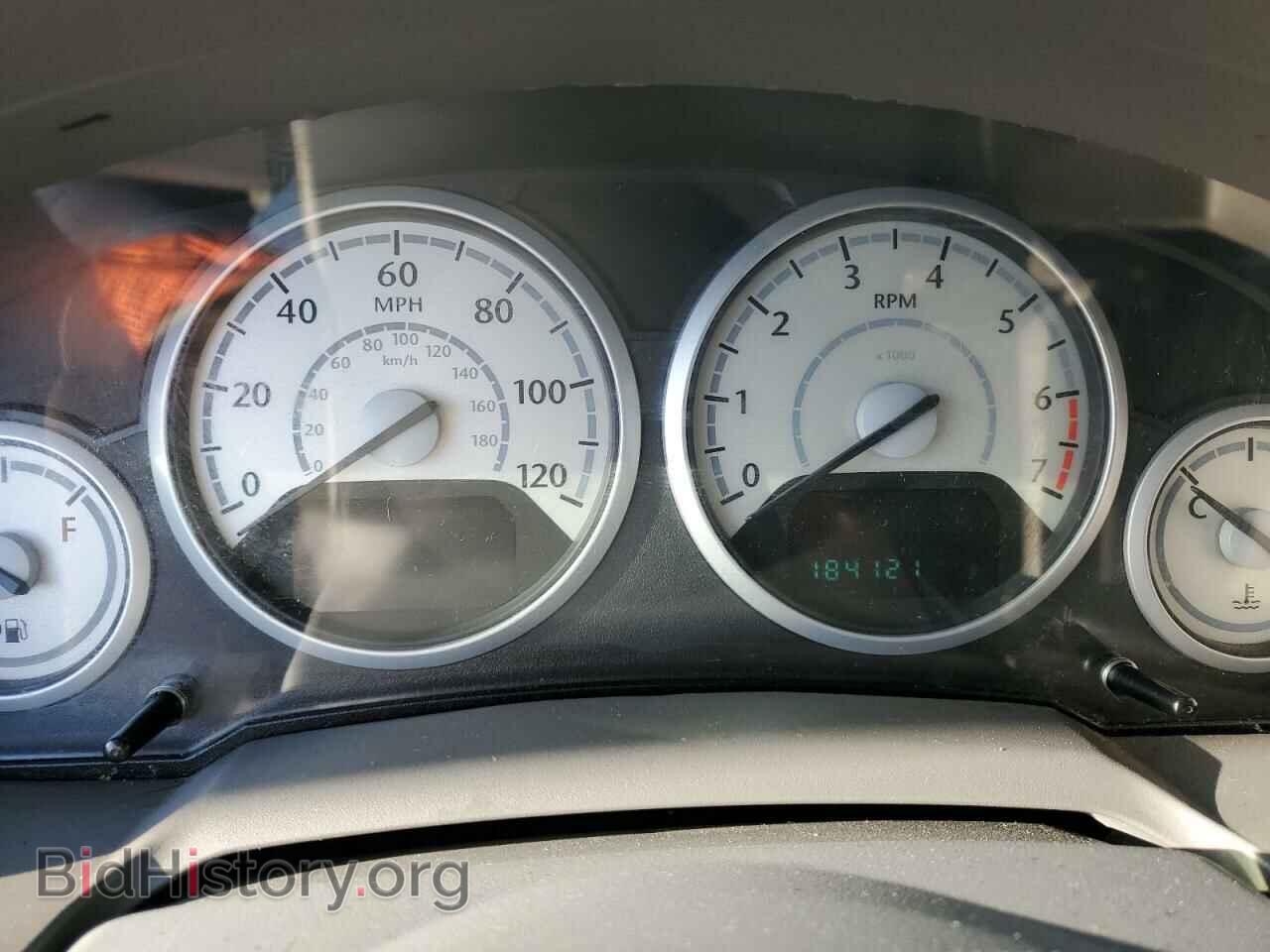 2008 CHRYSLER MINIVAN - VIN: 2A8HR54P88R750737 - Фото 9