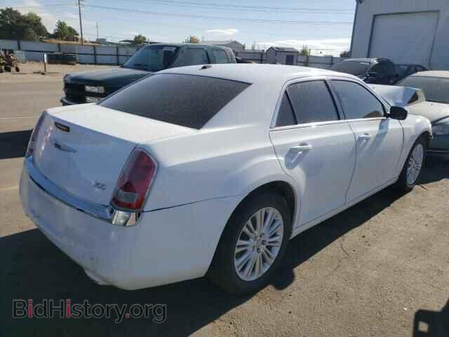 2014 CHRYSLER 300 - VIN: 2C3CCARG1EH309798 - Фото 4