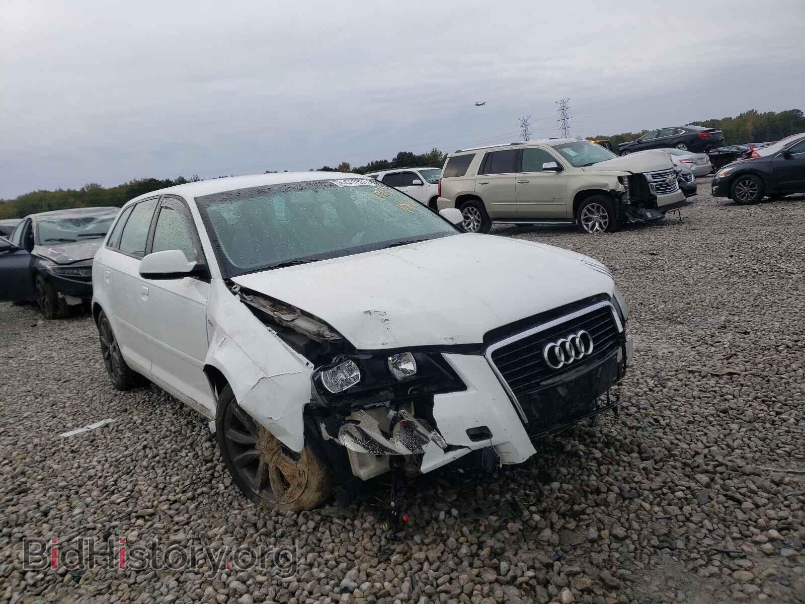 Photo WAUBJBFMXBA044545 - AUDI A3 2011