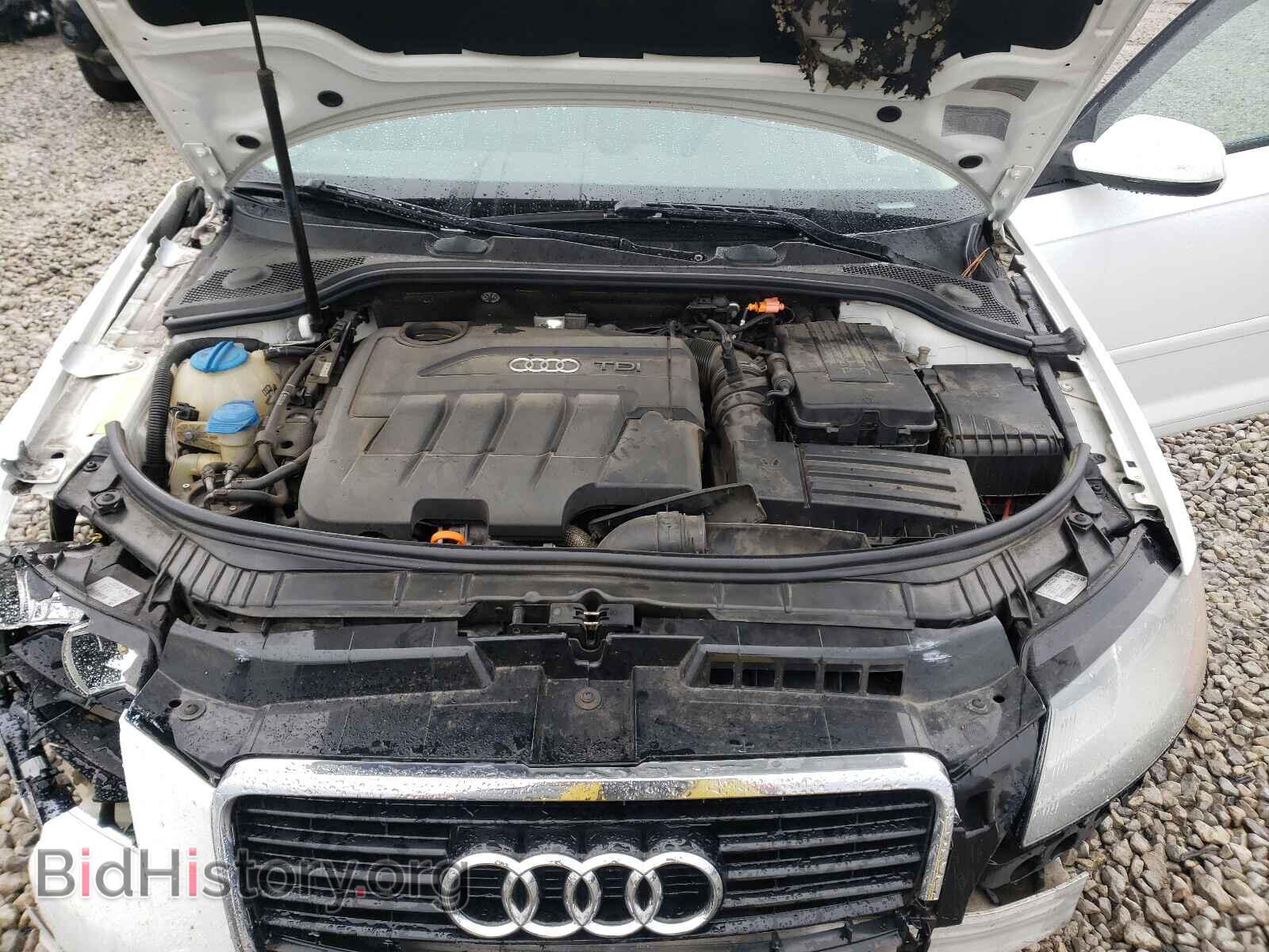 2011 AUDI A3 - VIN: WAUBJBFMXBA044545 - Фото 7