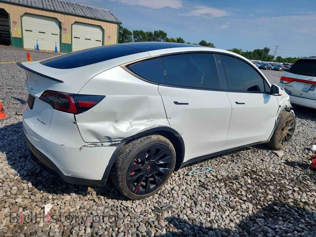 2023 TESLA MODEL Y - VIN: 7SAYGDEEXPA028300 - Photo 3