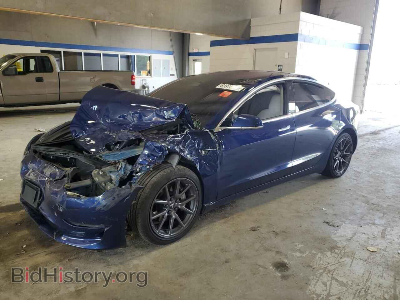 Фотография 5YJ3E1EB9JF135334 - TESLA MODEL 3 2018