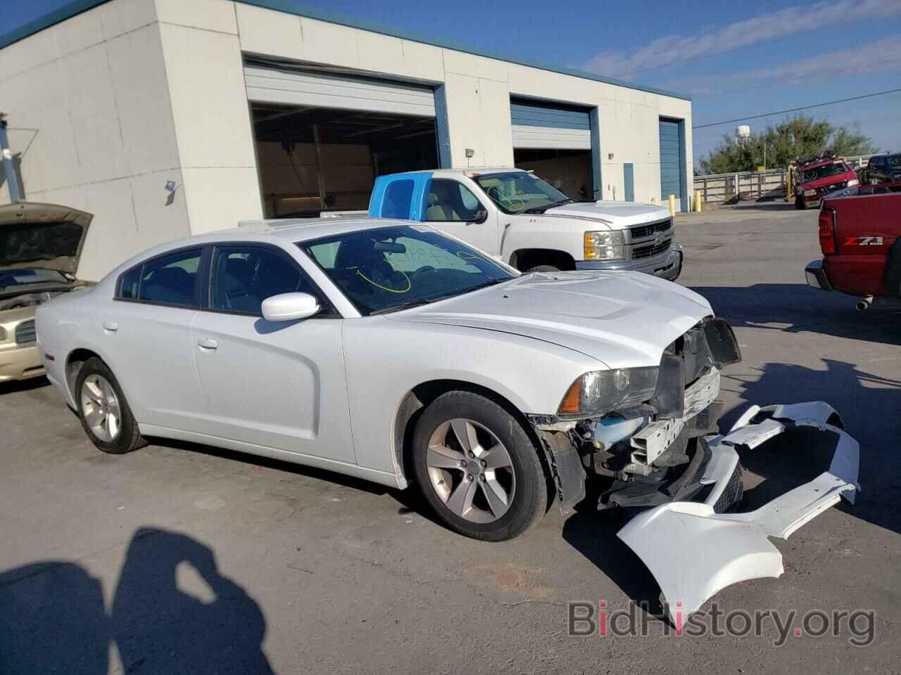 Photo 2C3CDXBG6DH705637 - DODGE CHARGER 2013