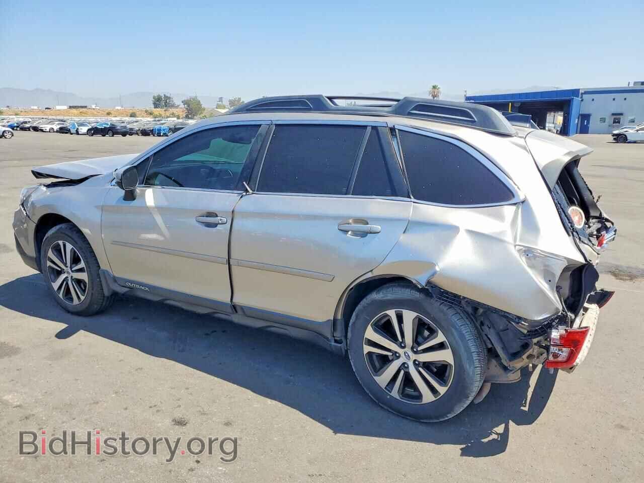 2018 SUBARU OUTBACK - VIN: 4S4BSENC2J3218312 - Фото 2