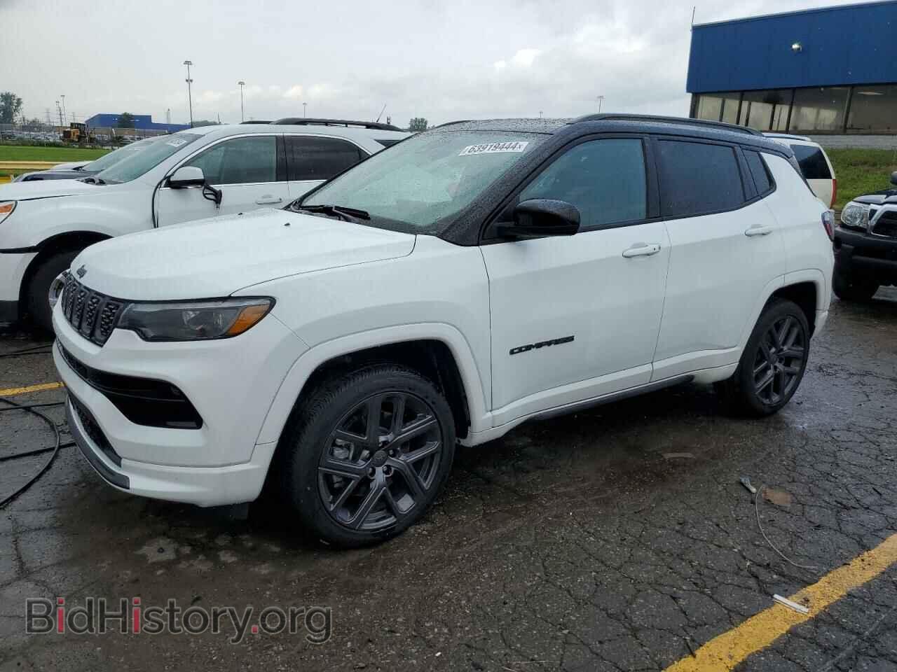 Фотография 3C4NJDCN1RT126725 - JEEP COMPASS 2024
