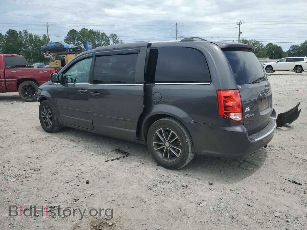 2017 DODGE CARAVAN - VIN: 2C4RDGCG7HR813057 - Photo 2