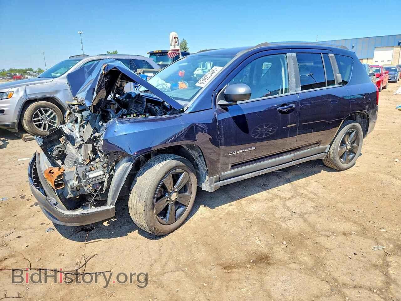 Фотография 1J4NT1FB3BD226843 - JEEP COMPASS 2011
