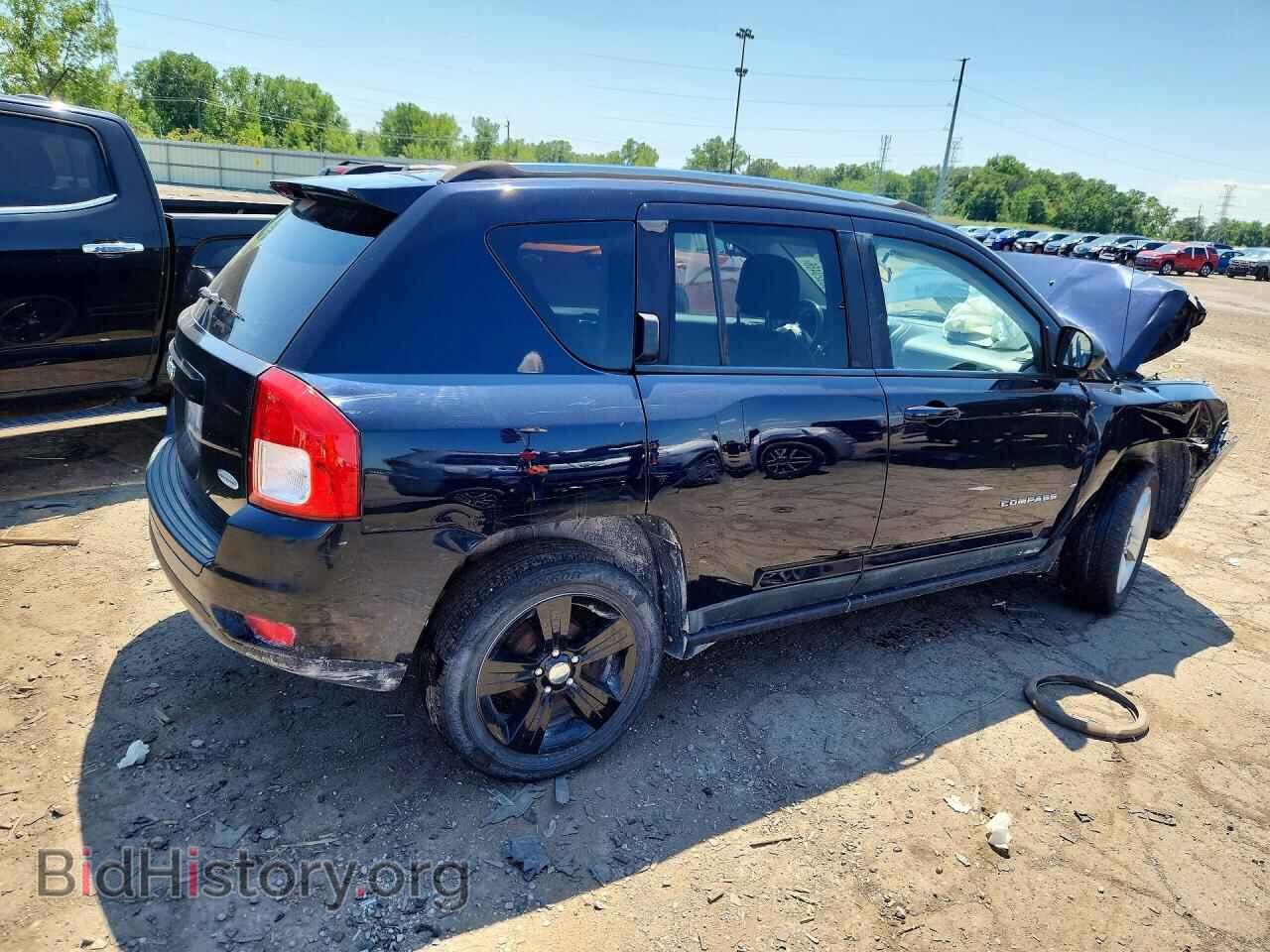 2011 JEEP COMPASS - VIN: 1J4NT1FB3BD226843 - Photo 3