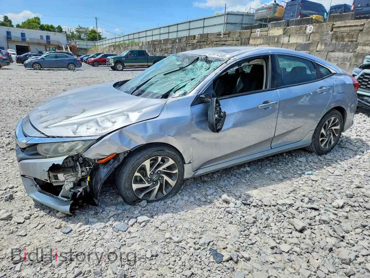 Photo 19XFC2F71GE064874 - HONDA CIVIC 2016