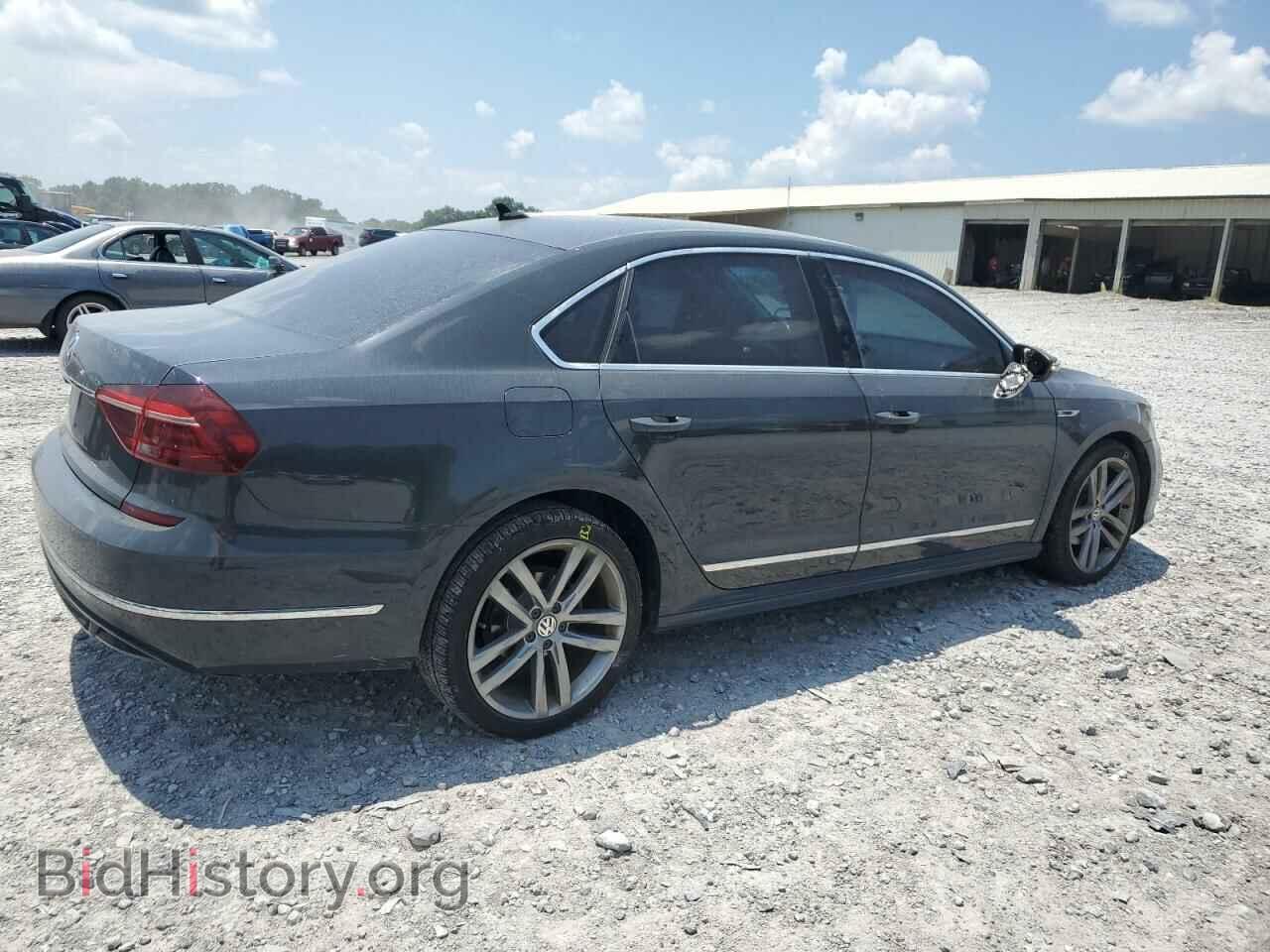 2017 VOLKSWAGEN PASSAT - VIN: 1VWDT7A34HC076029 - Фото 3