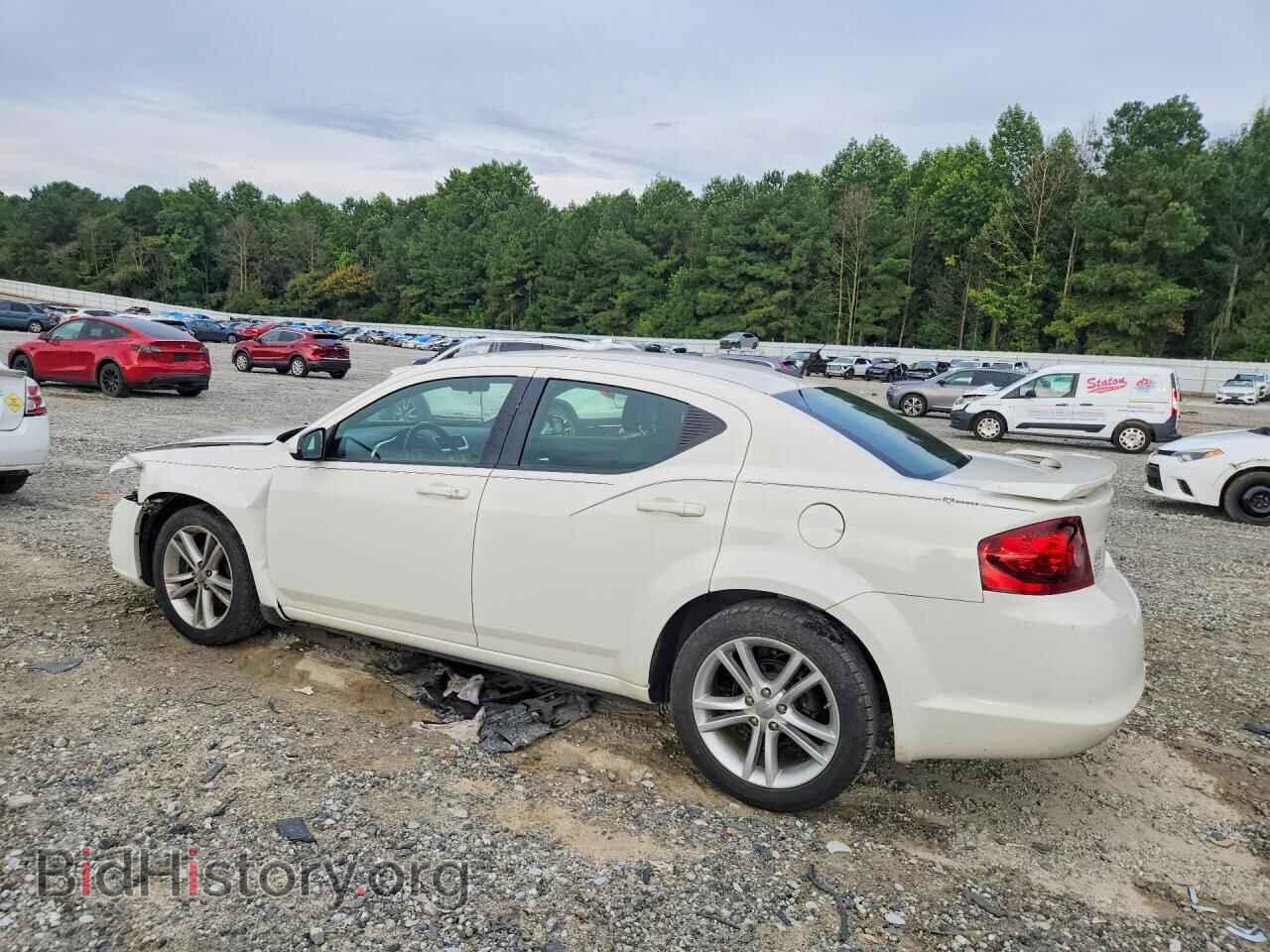 2011 DODGE AVENGER - VIN: 1B3BD1FG2BN517086 - Фото 2