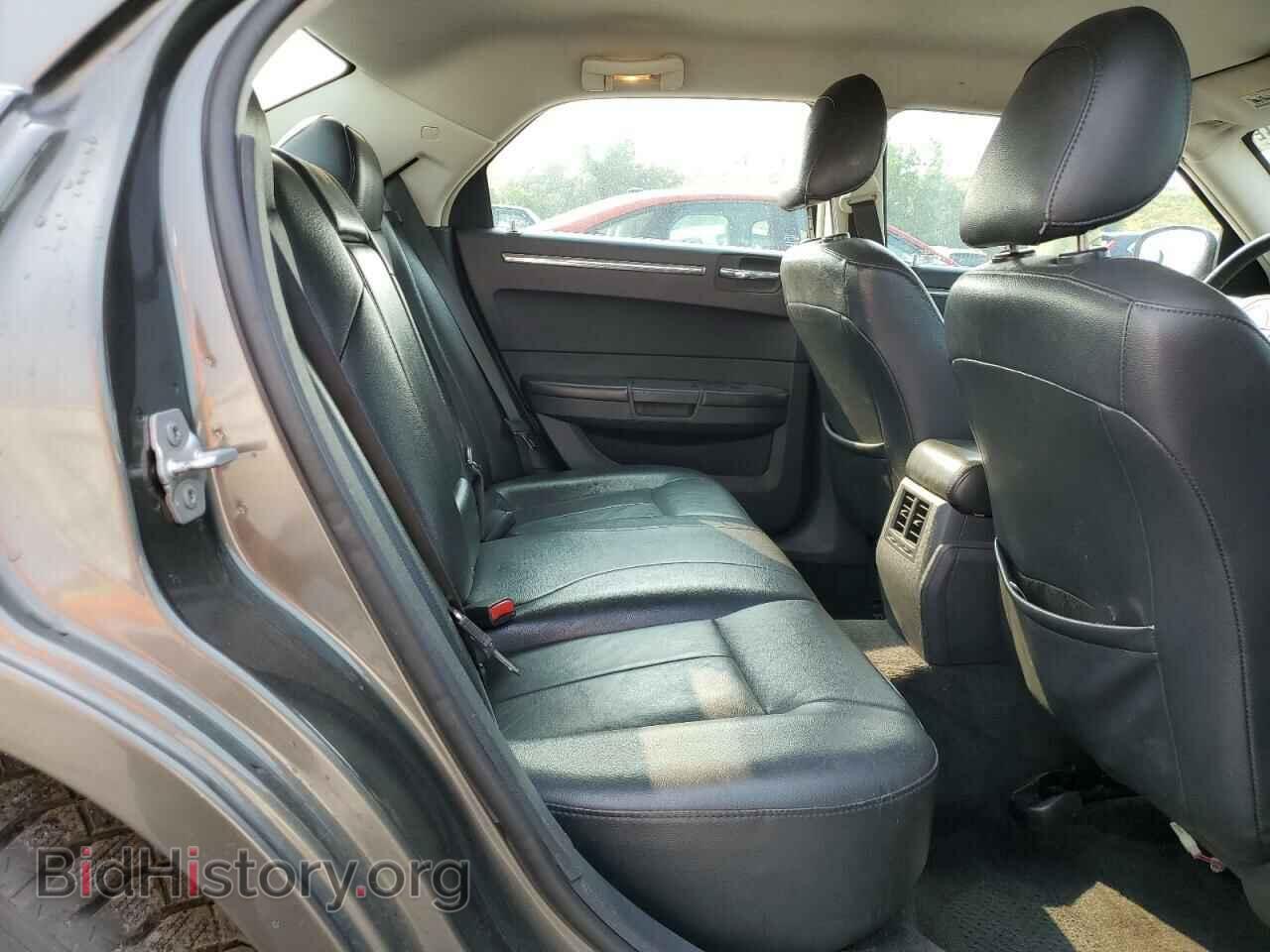 2010 CHRYSLER 300 - VIN: 2C3CA5CV5AH212831 - Фото 10