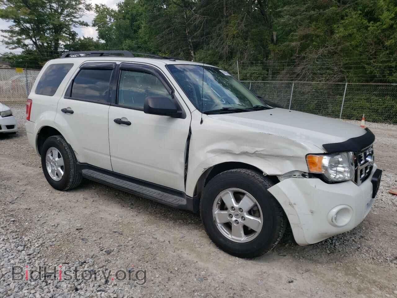 2011 FORD ESCAPE - VIN: 1FMCU9DG6BKA05462 - Фото 4