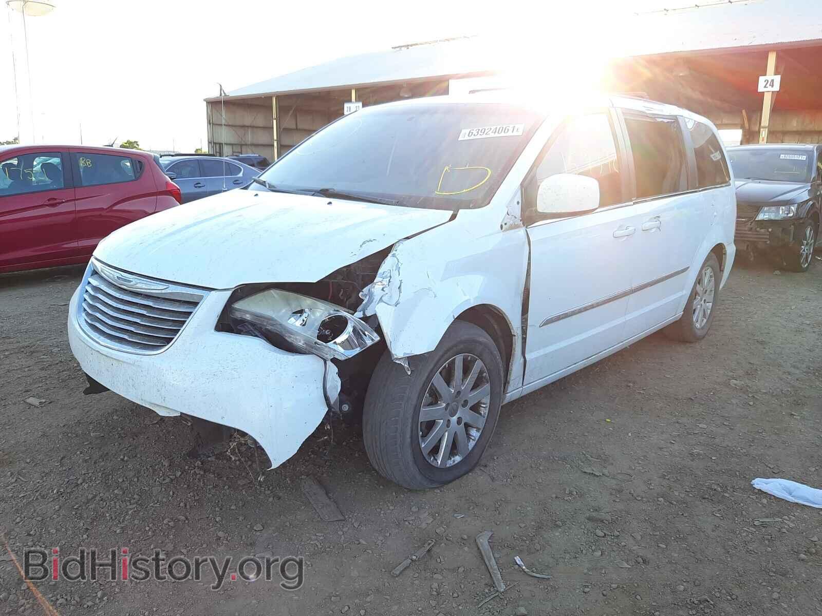 2014 CHRYSLER MINIVAN - VIN: 2C4RC1BG1ER215768 - Фото 2