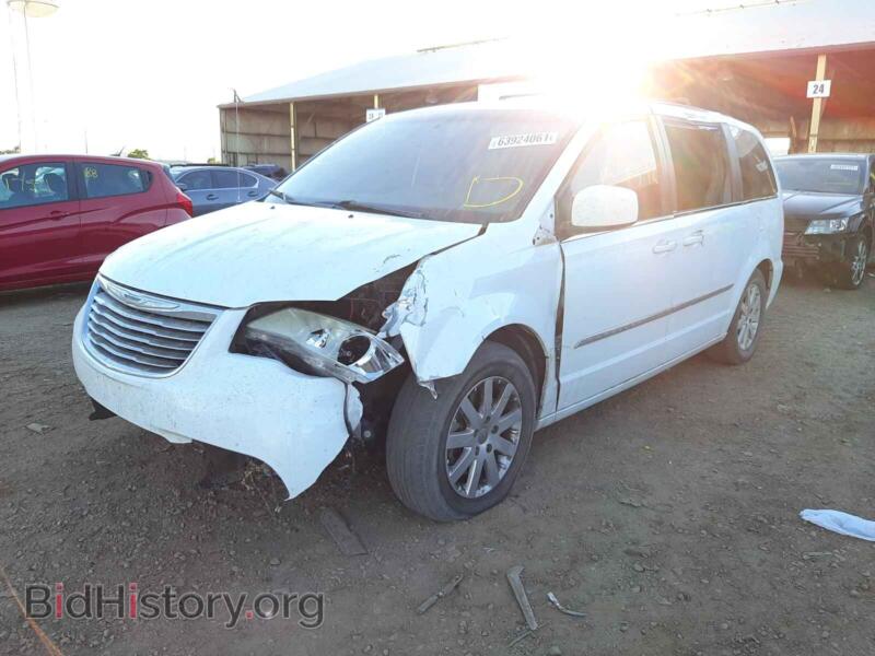 2014 Chrysler MINIVAN (VIN 2C4RC1BG1ER215768) — photo 2 of 10