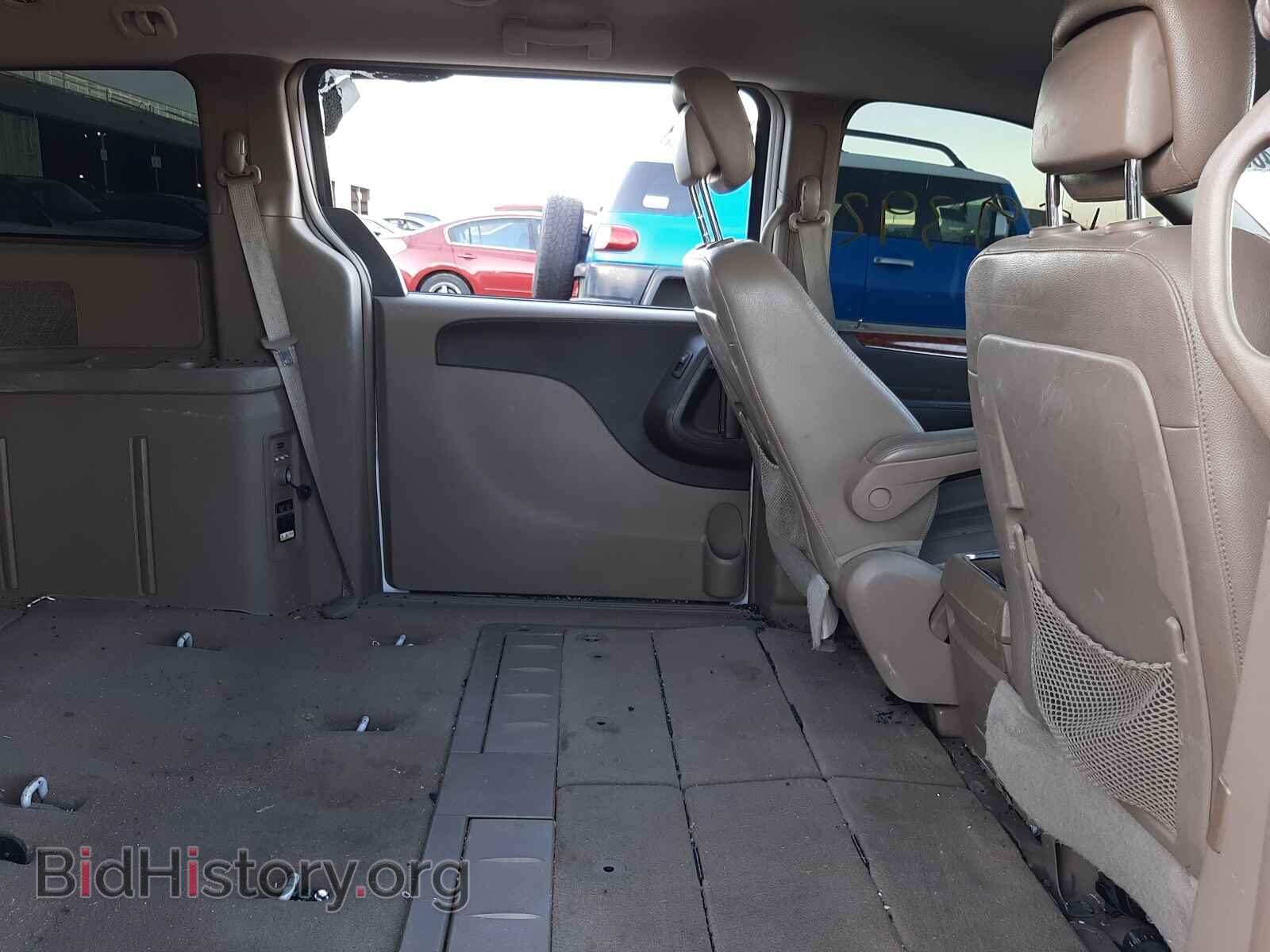 2014 CHRYSLER MINIVAN - VIN: 2C4RC1BG1ER215768 - Фото 6
