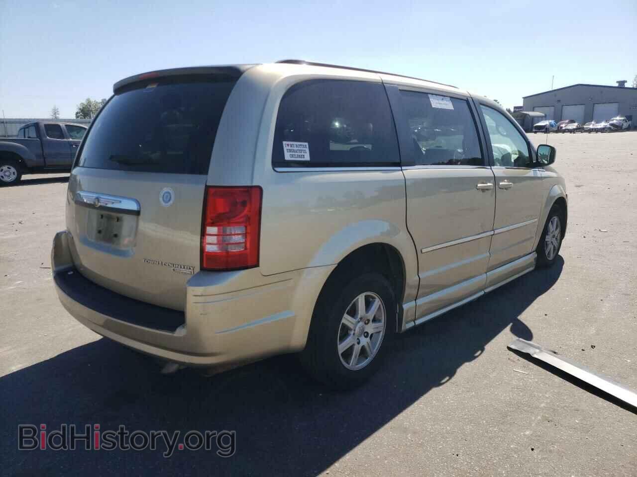 2010 CHRYSLER MINIVAN - VIN: 2A4RR5D11AR244013 - Фото 4