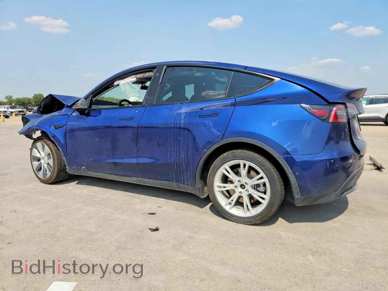 2022 TESLA MODEL Y - VIN: 7SAYGDEE0NF376669 - Photo 2