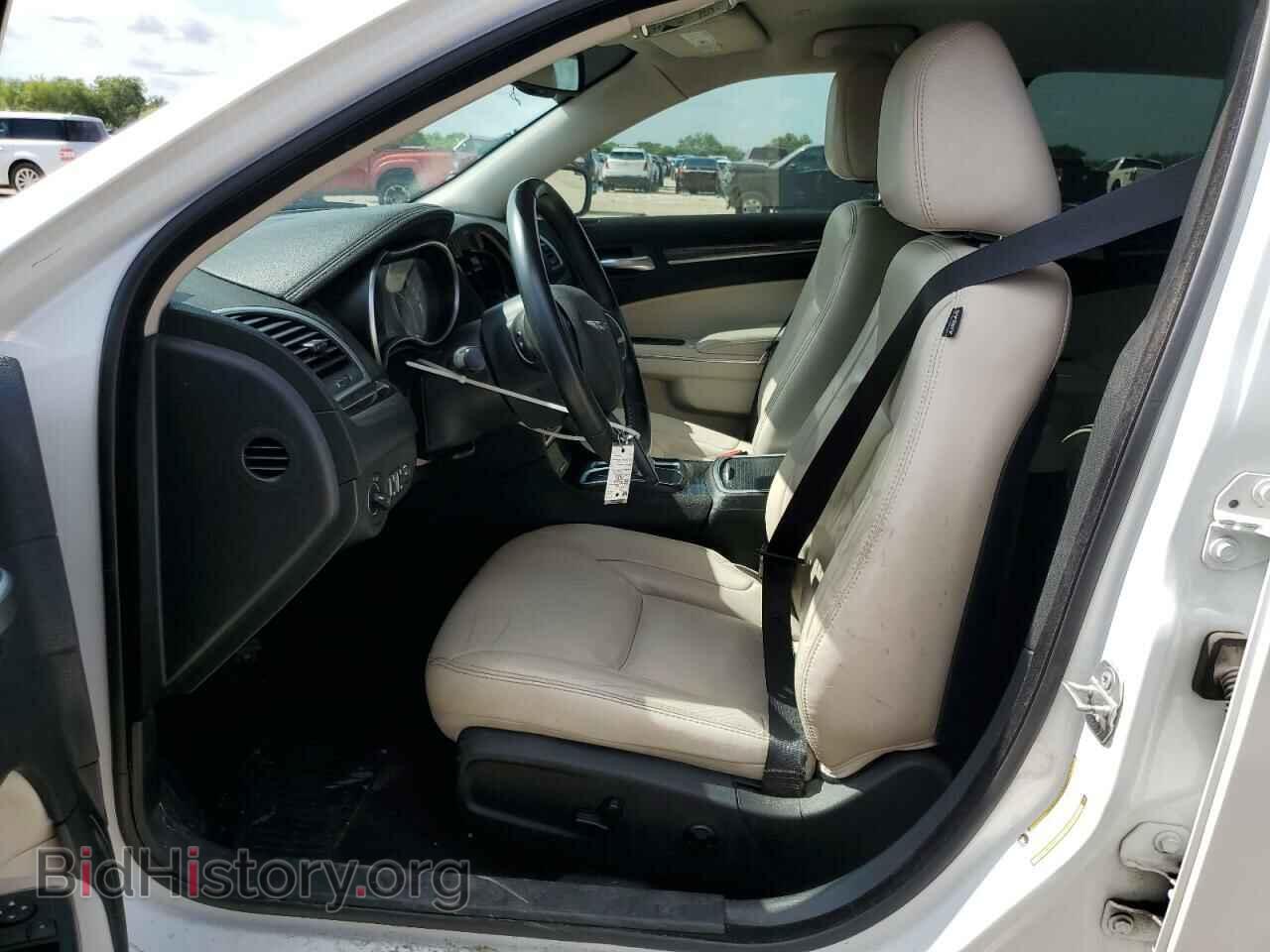 2018 CHRYSLER 300 - VIN: 2C3CCAAG2JH262450 - Фото 7