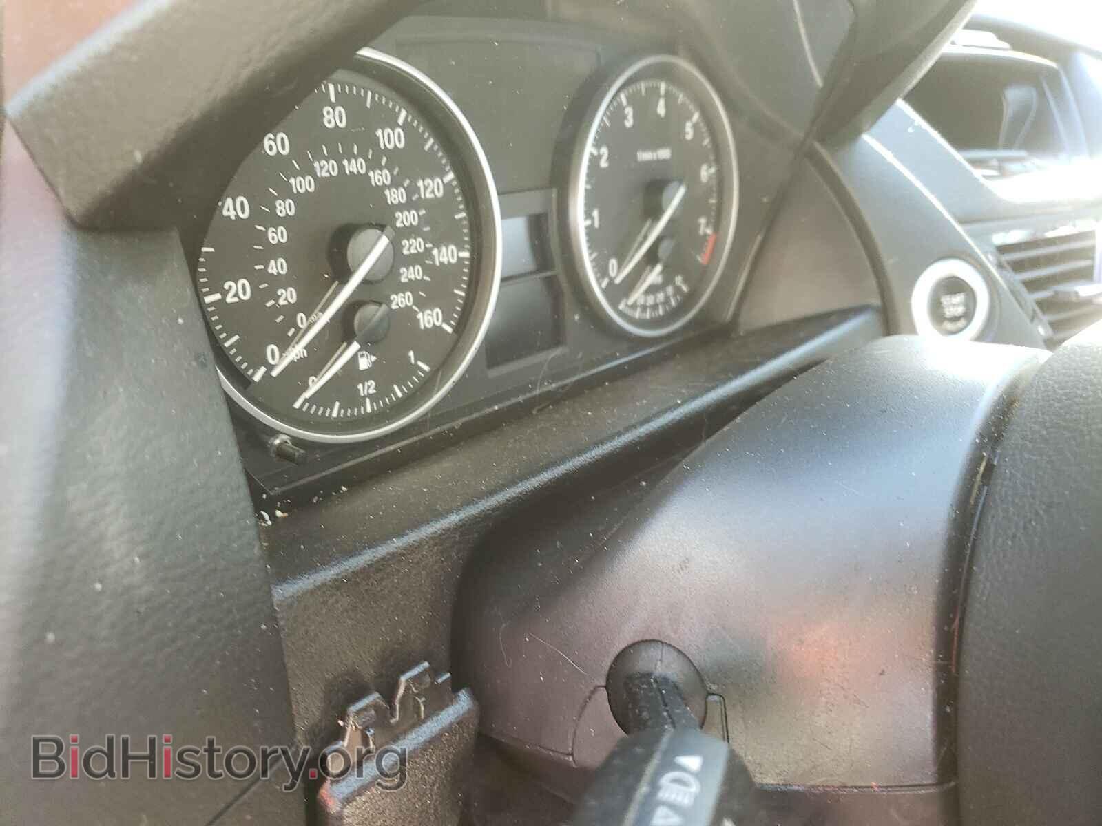 2015 BMW X1 - VIN: WBAVL1C52FVY37741 - Фото 8