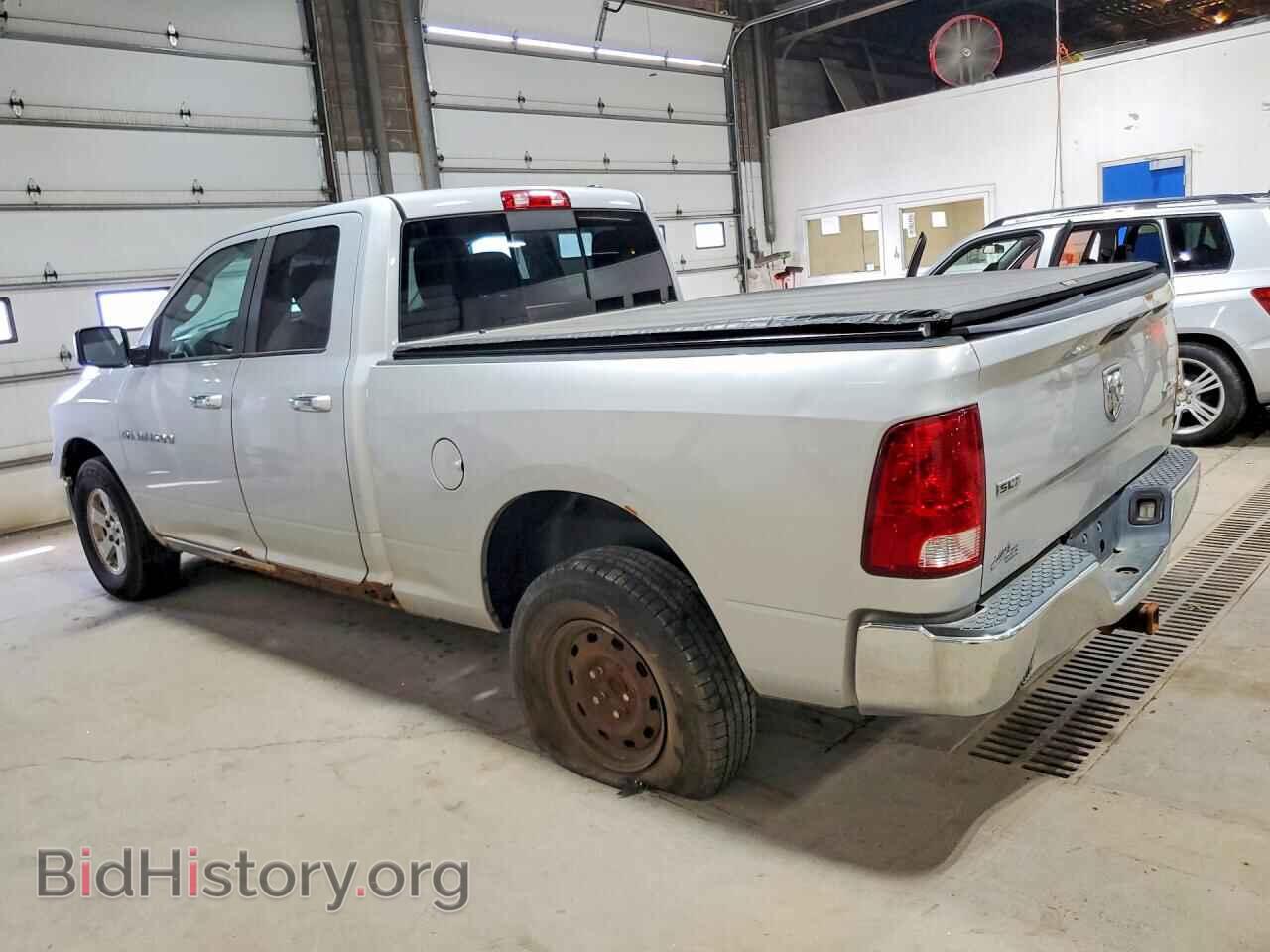 2011 DODGE RAM 1500 - VIN: 1D7RV1GP9BS590875 - Photo 2