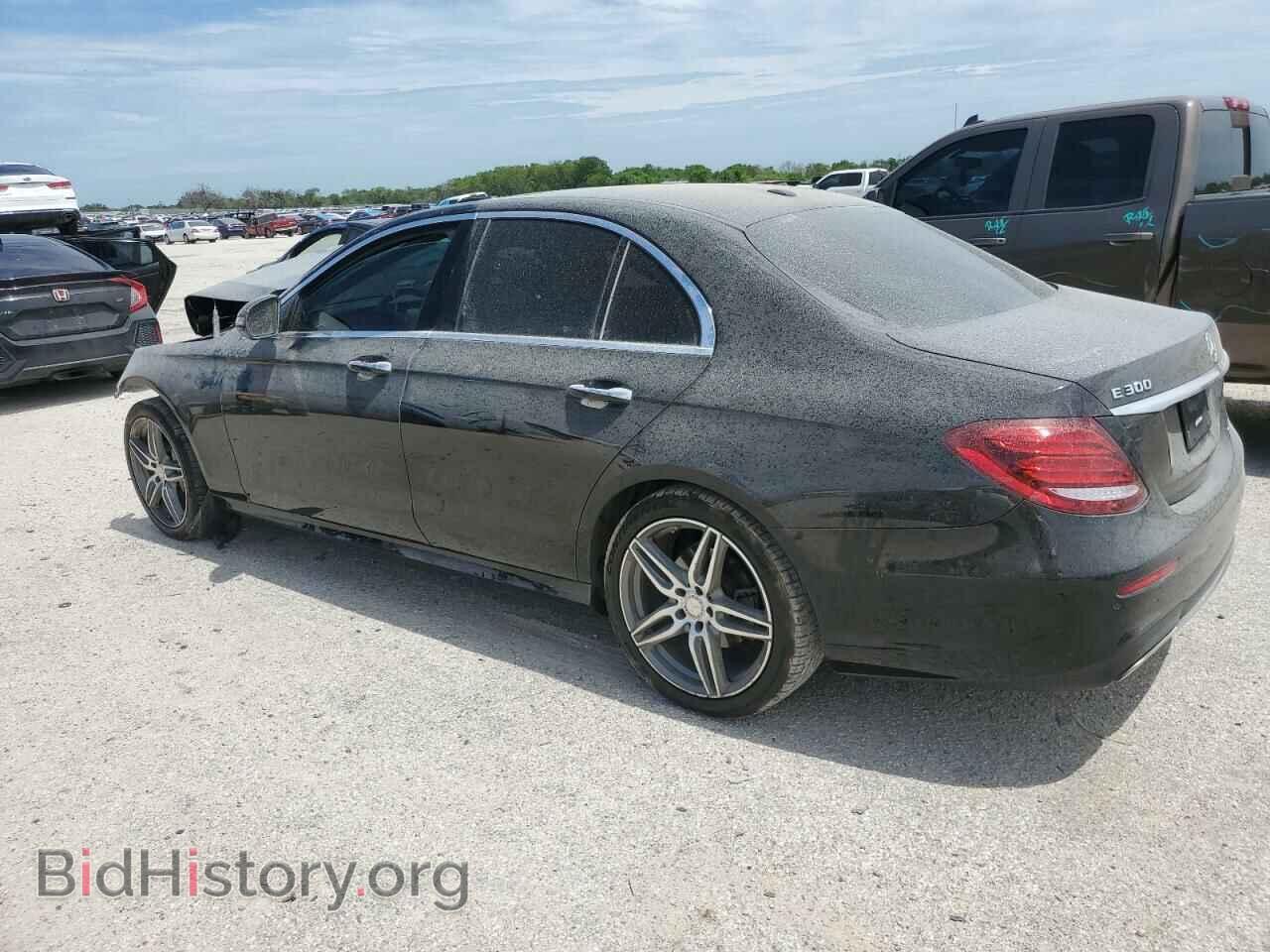 2017 MERCEDES-BENZ E-CLASS - VIN: WDDZF4JB7HA202309 - Фото 2
