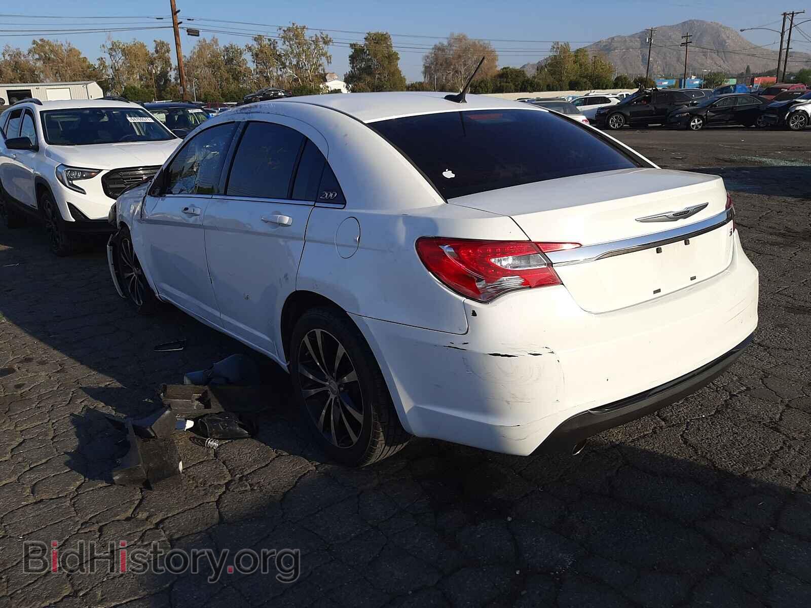 2012 CHRYSLER 200 - VIN: 1C3CCBBG7CN267898 - Фото 3