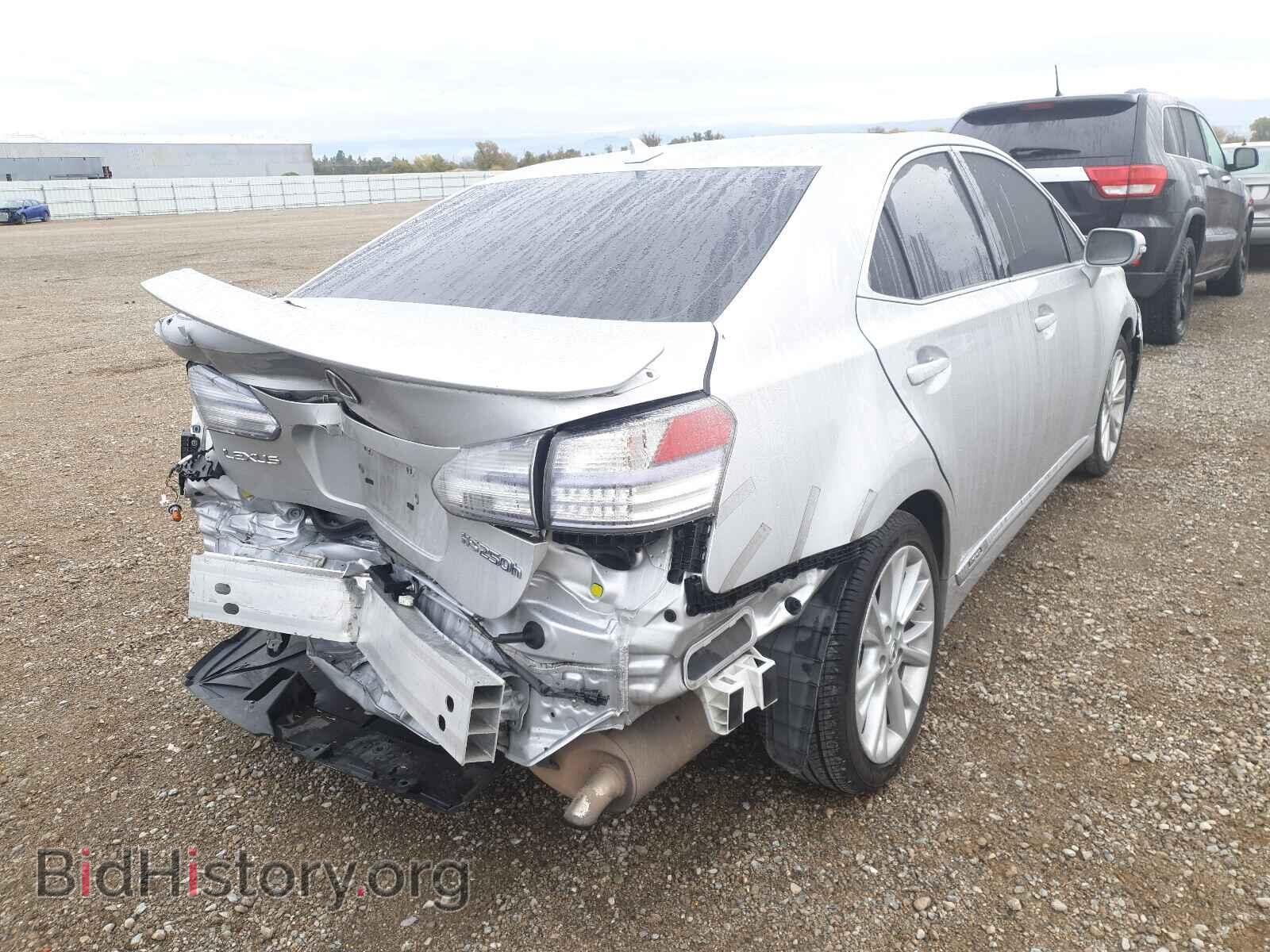 2010 LEXUS HS - VIN: JTHBB1BA3A2015384 - Photo 4