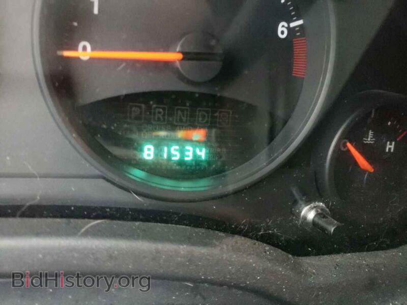 2011 Jeep COMPASS (VIN 1J4NF1FB5BD259298) — photo 8 of 10