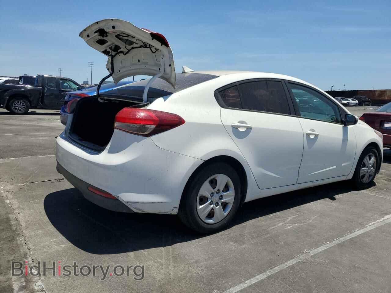 2017 KIA FORTE - VIN: 3KPFK4A79HE063625 - Фото 3