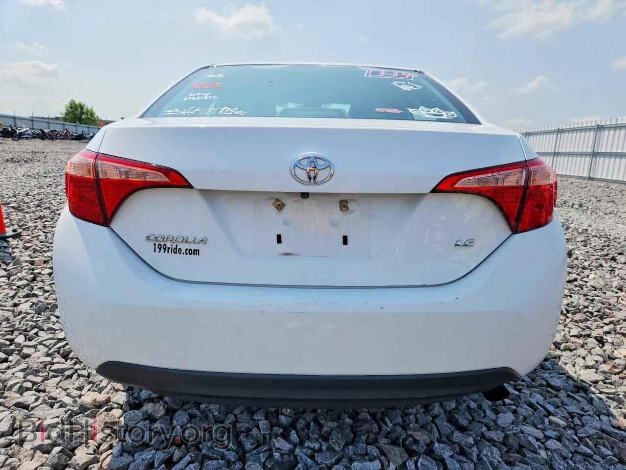 2017 TOYOTA COROLLA - VIN: 2T1BURHE8HC833838 - Фото 6
