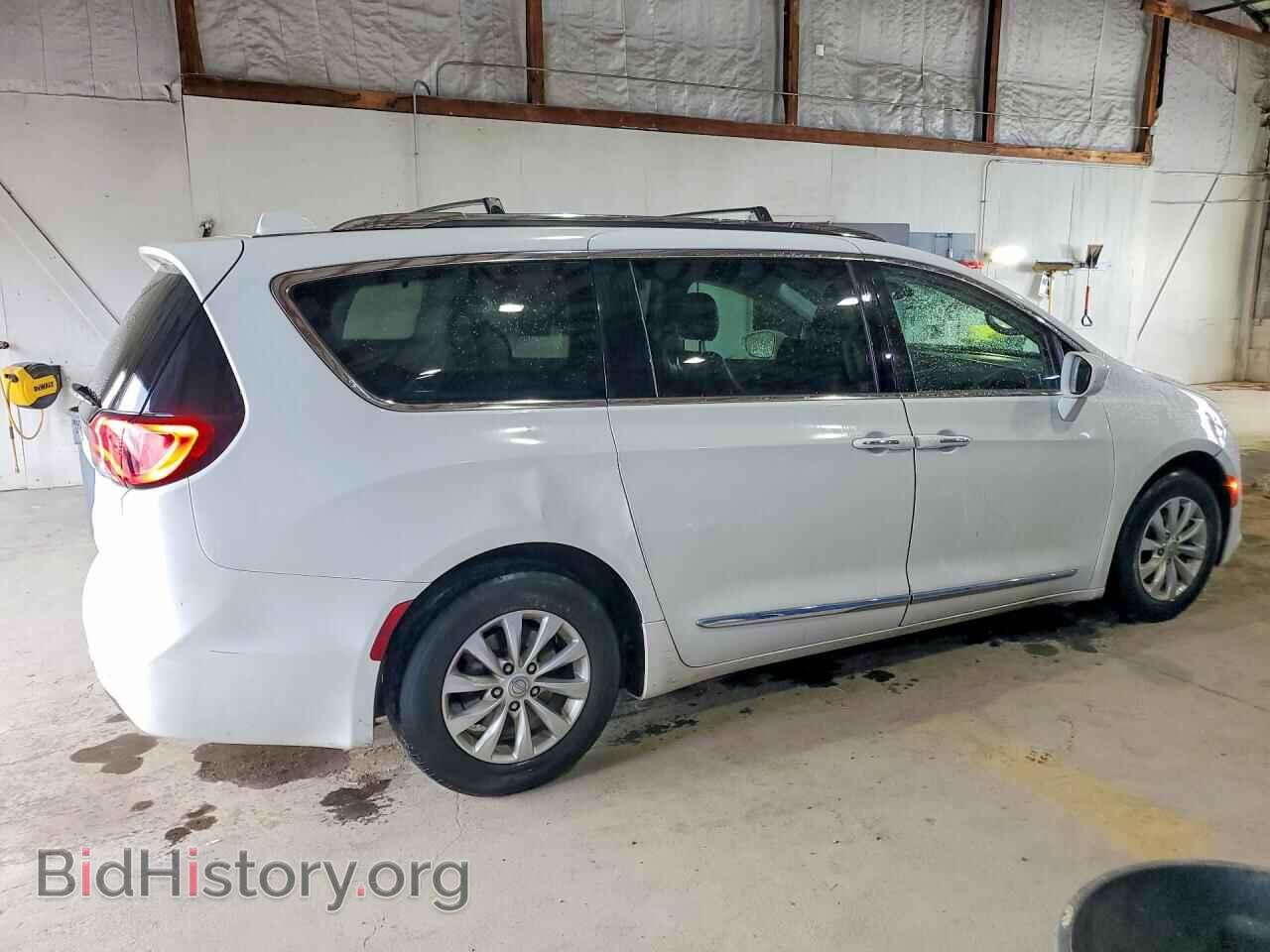 2019 CHRYSLER PACIFICA - VIN: 2C4RC1BG8KR539733 - Photo 3