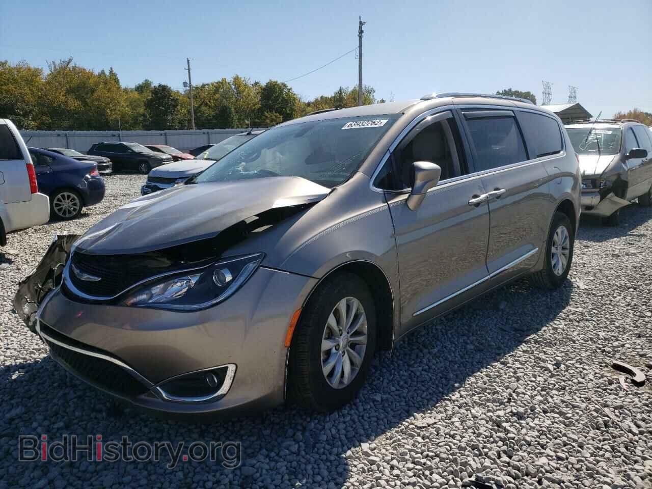 2018 CHRYSLER PACIFICA - VIN: 2C4RC1BGXJR258810 - Photo 2