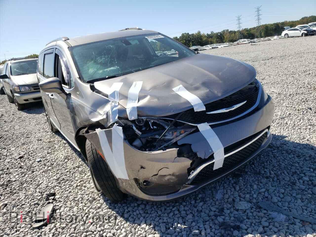 2018 CHRYSLER PACIFICA - VIN: 2C4RC1BGXJR258810 - Photo 9
