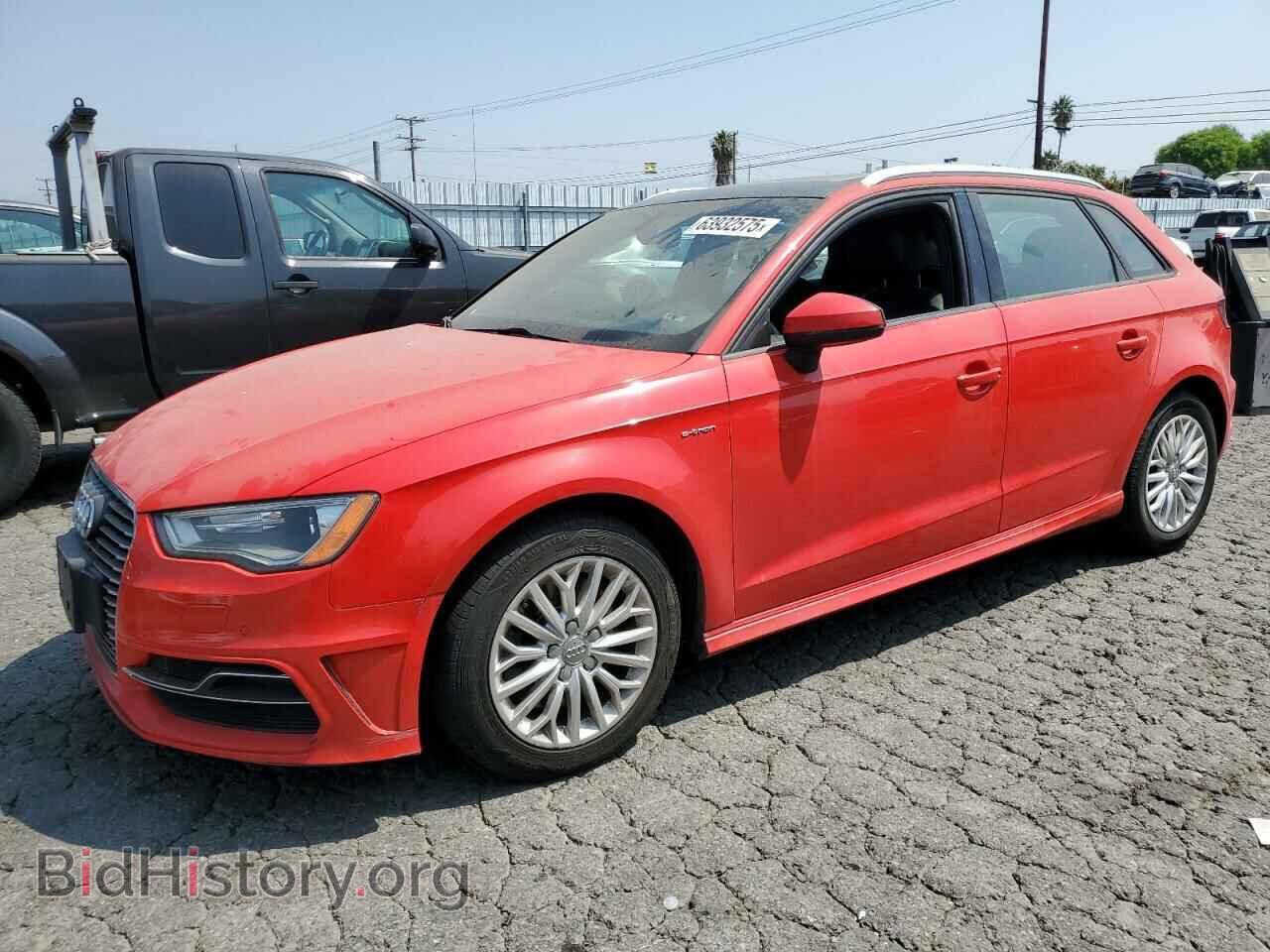Фотография WAUVPBFF0GA117524 - AUDI A3 2016
