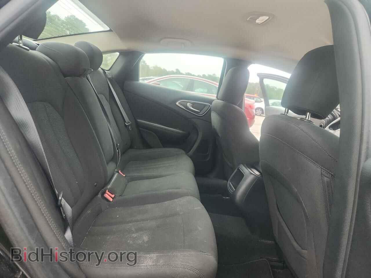 2016 CHRYSLER 200 - VIN: 1C3CCCAB2GN164843 - Фото 10