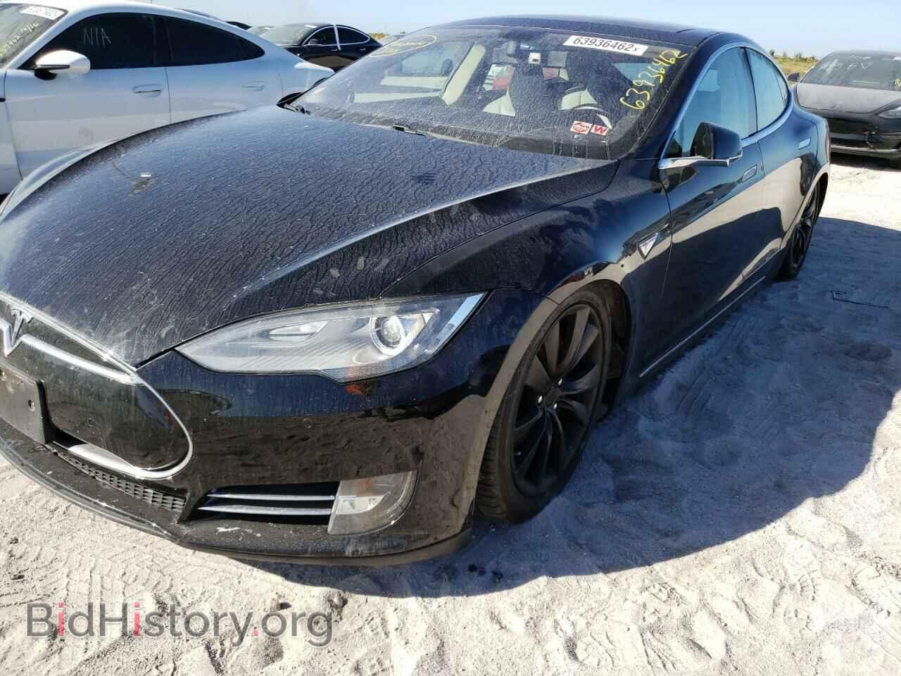 2014 TESLA MODEL S - VIN: 5YJSA1S12EFP28333 - Фото 2