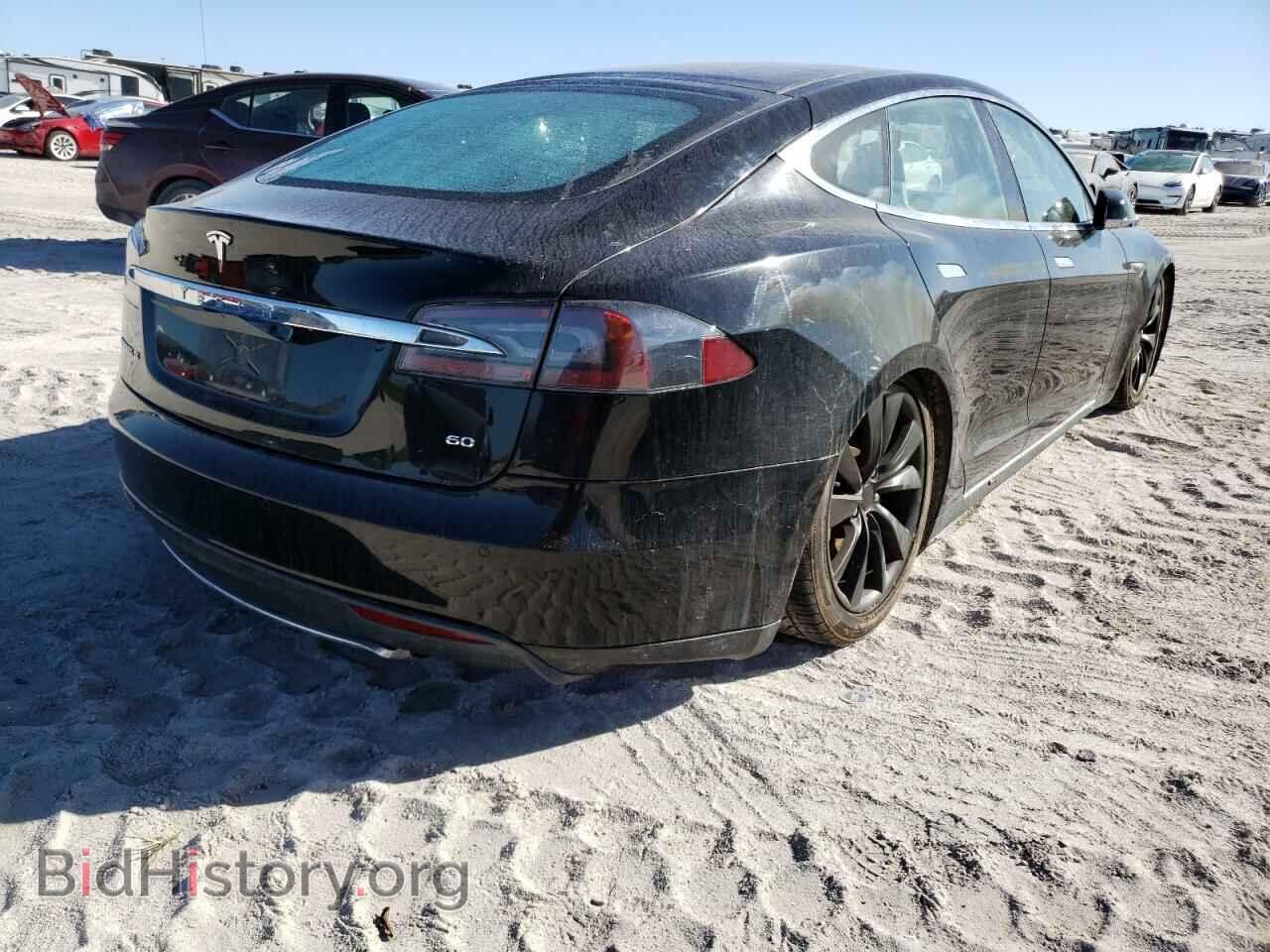 2014 TESLA MODEL S - VIN: 5YJSA1S12EFP28333 - Фото 4