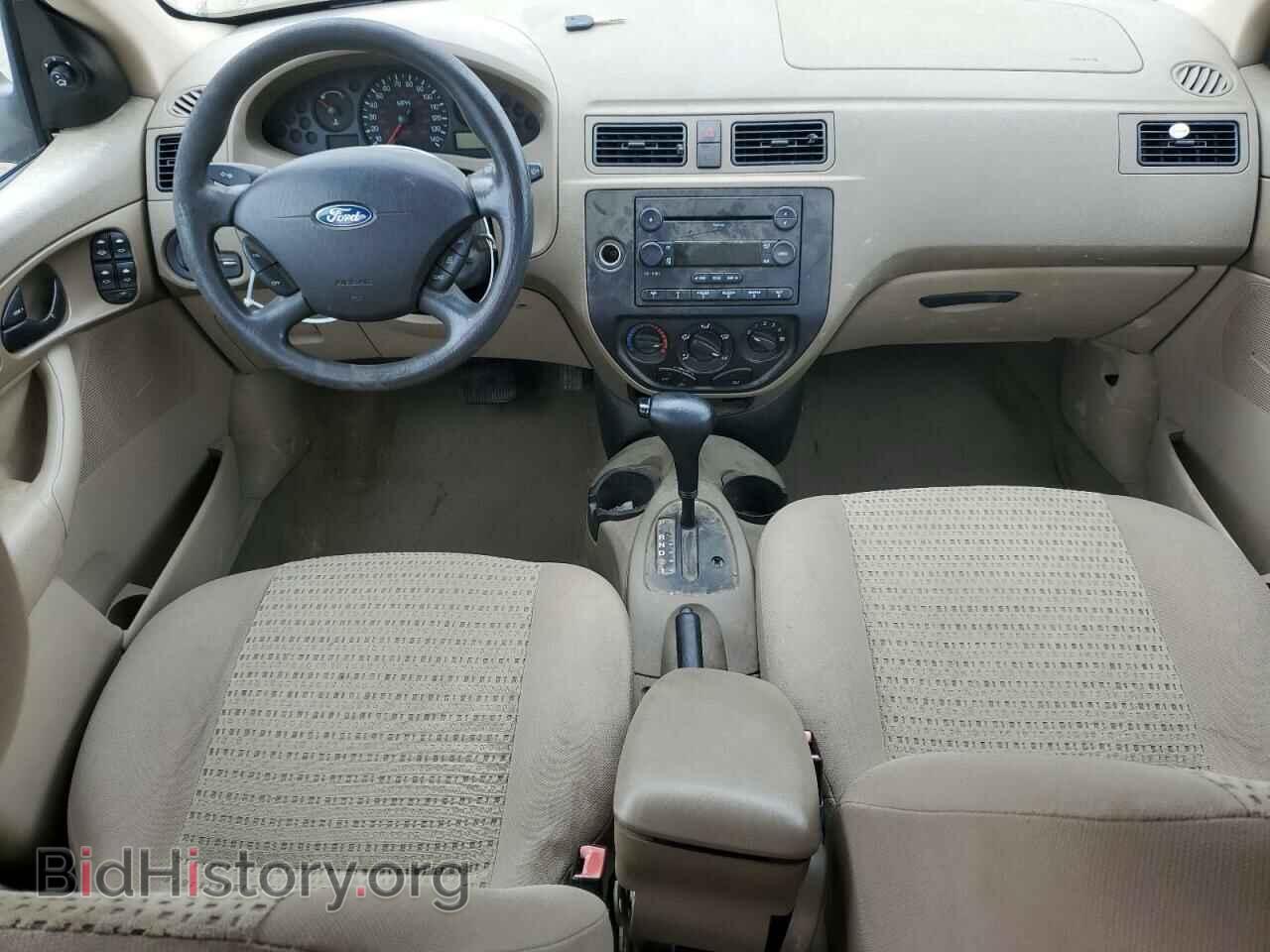 2007 FORD FOCUS - VIN: 1FAHP34N47W172535 - Фото 8