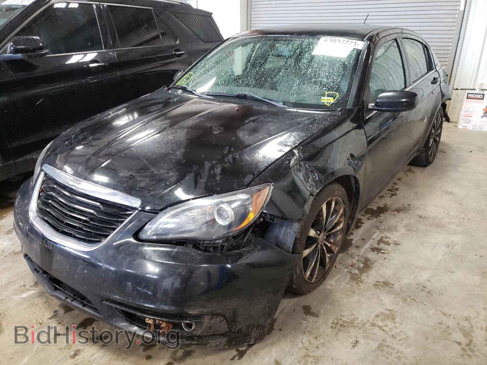 2012 CHRYSLER 200 - VIN: 1C3CCBHG4CN329412 - Фото 2