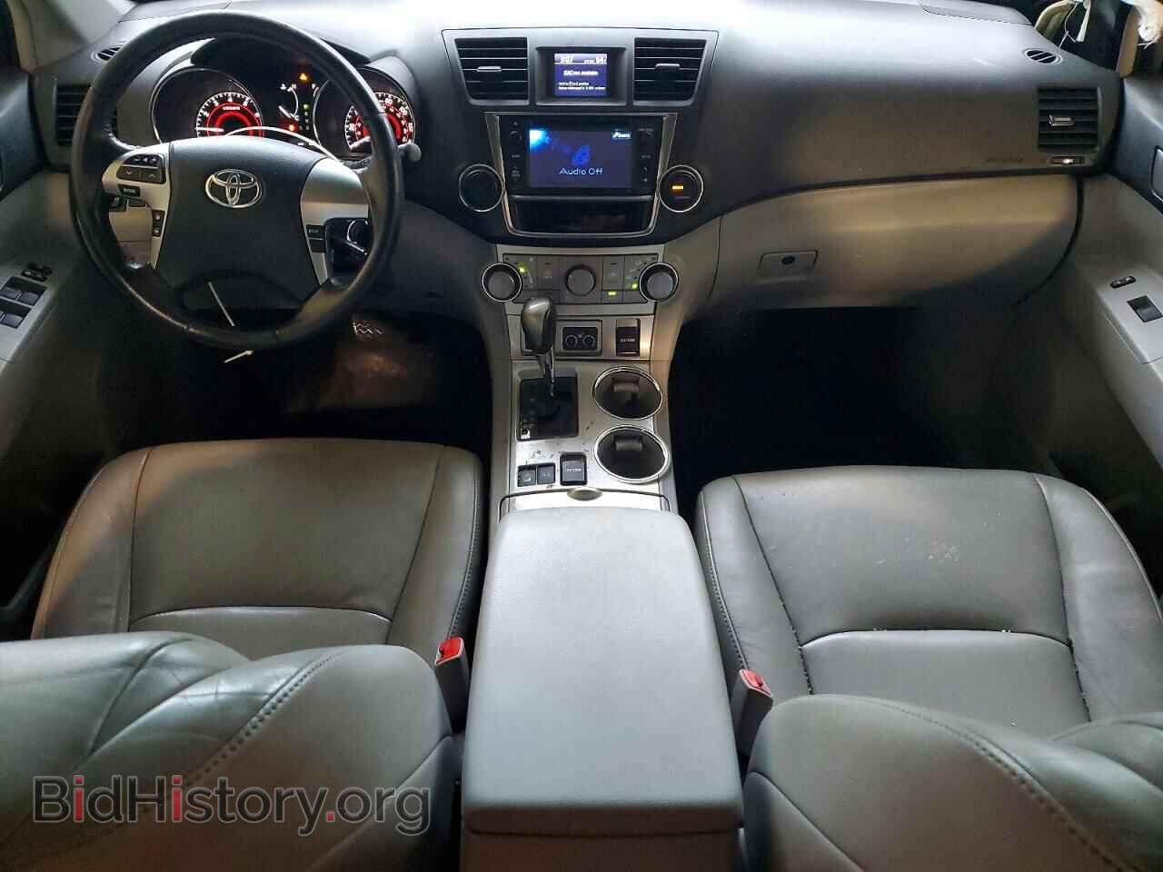 2013 TOYOTA HIGHLANDER - VIN: 5TDBK3EH8DS222968 - Photo 8