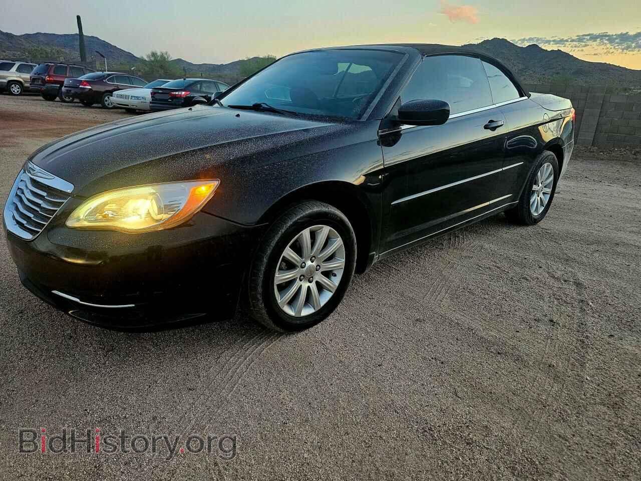 2013 CHRYSLER 200 - VIN: 1C3BCBEG0DN659758 - Фото 2