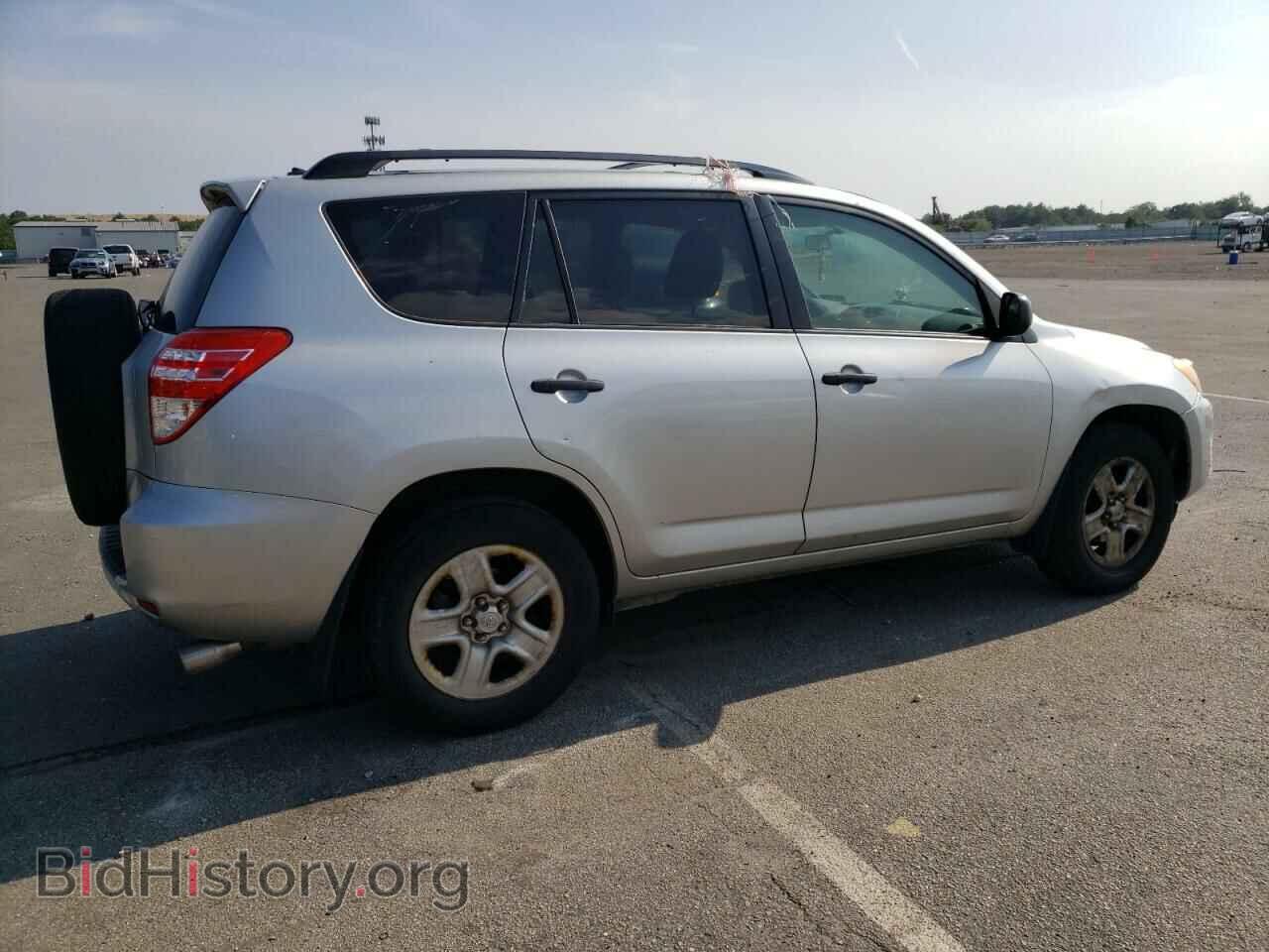 2011 TOYOTA RAV4 - VIN: 2T3ZF4DV2BW086879 - Фото 3
