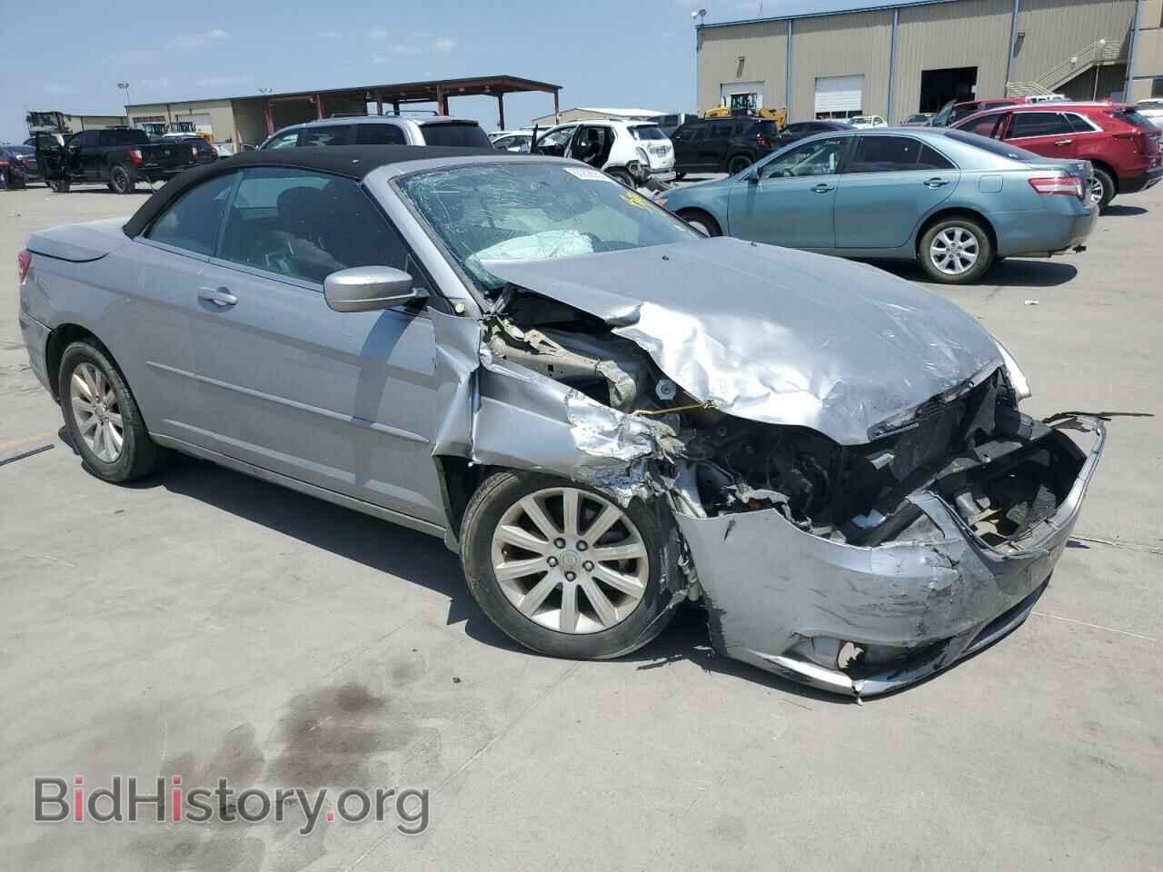 2013 CHRYSLER 200 - VIN: 1C3BCBEG1DN635534 - Фото 4