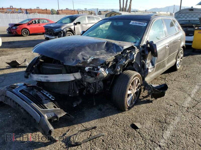 2012 Audi A3 (VIN WAUBEAFM7CA053963) — фото 2 из 10